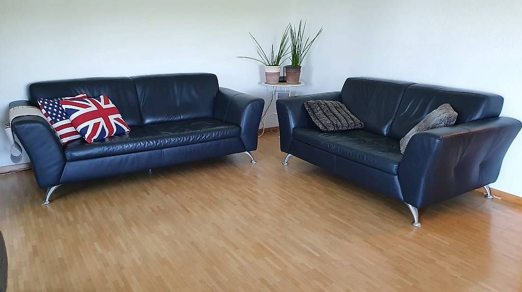 Pfister Divani: Gratis 2+3 Leder Sofa von Möbel Pfister – Usato da Rain venduto da Jeggi1 3