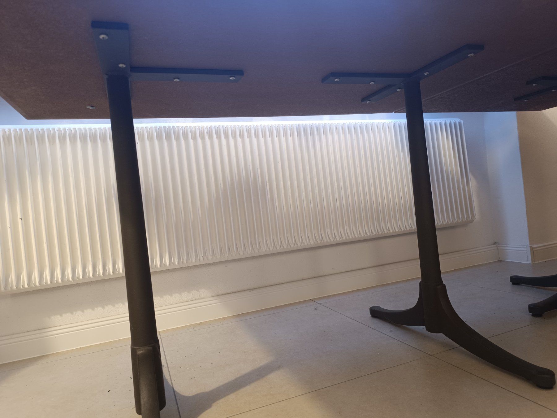 Tische: Tisch – Gebraucht aus Kienberg von Shoppingdinge 1