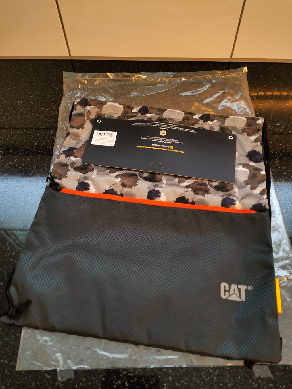 Caterpillar Borse: CATERPILLAR Beutel / Turnbeutel (NEU) – Nuovo e nell'imballaggio originale da Uster venduto da KarlZH 5