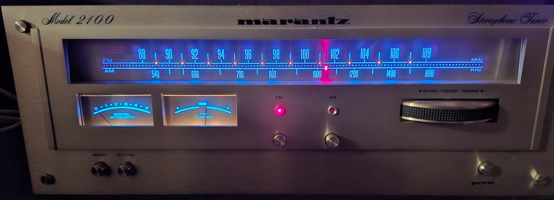 Marantz Radio: Marantz Modell 2100 Stereophoner Tuner – Usato da Winterthur venduto da DanielaB07 7