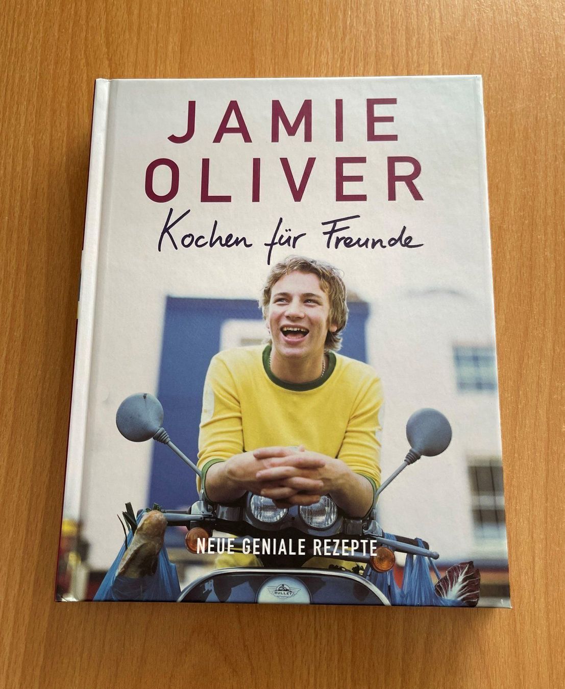 Libri: Jamie Oliver Kochen für Freunde – Nuovo e nell'imballaggio originale da Basel venduto da Seifehuesli