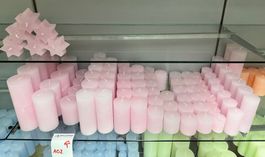 102 Posten Raureif Kerzen pastellrosa aus Liquidation