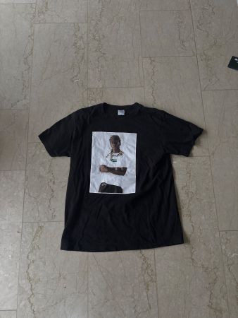 Supreme T-Shirt - Summer Must-have! Grösse M - Top Deal!