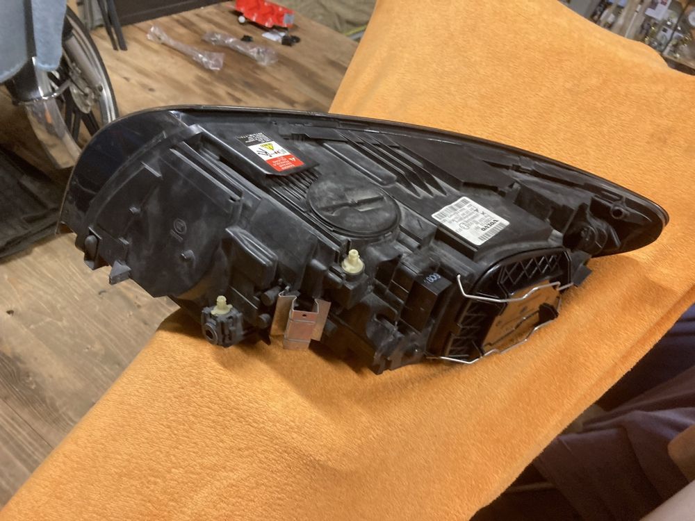 Volvo V50 Scheinwerfer 31265699 Xenon Nicht Definiert Sch4004479503dm main image 0