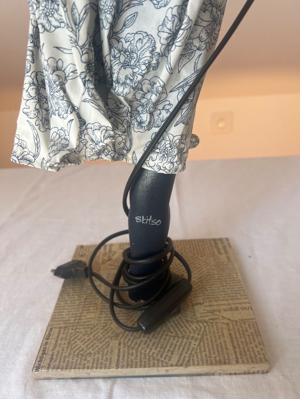 Lampade: Handgefertigte Skitso Designlampen – Usato da Neukirch / Egnach venduto da Taucher68 4