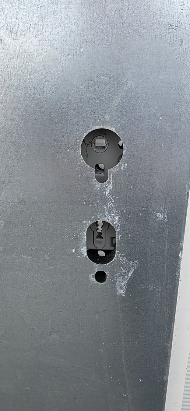 Porte: blechtüre isoliert werkstatt – Usato da Reichenburg venduto da AK_78 2