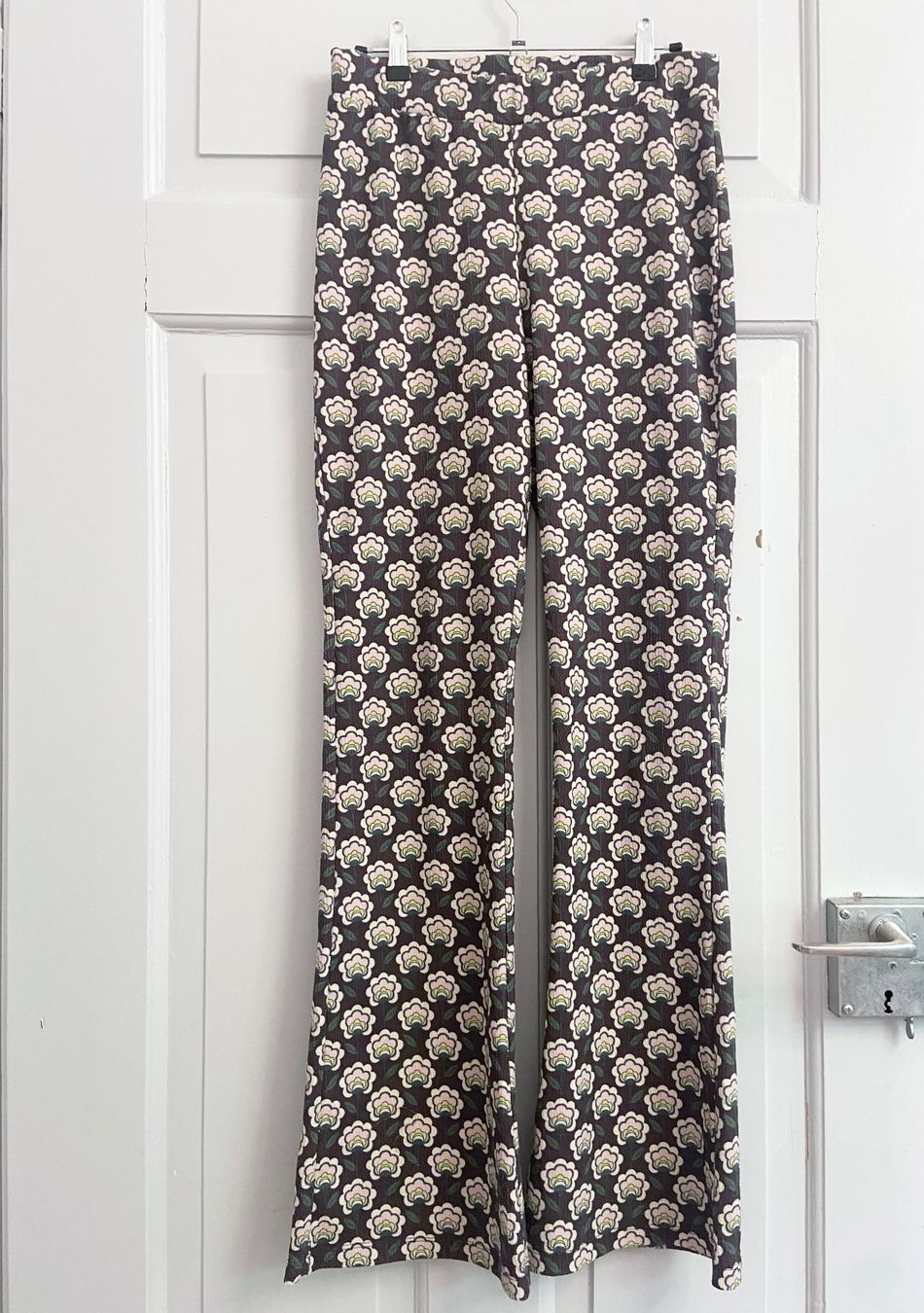 C&A Hosen: Clockhouse, Hose, S/M – Gebraucht aus Zürich von Pokimoki_1