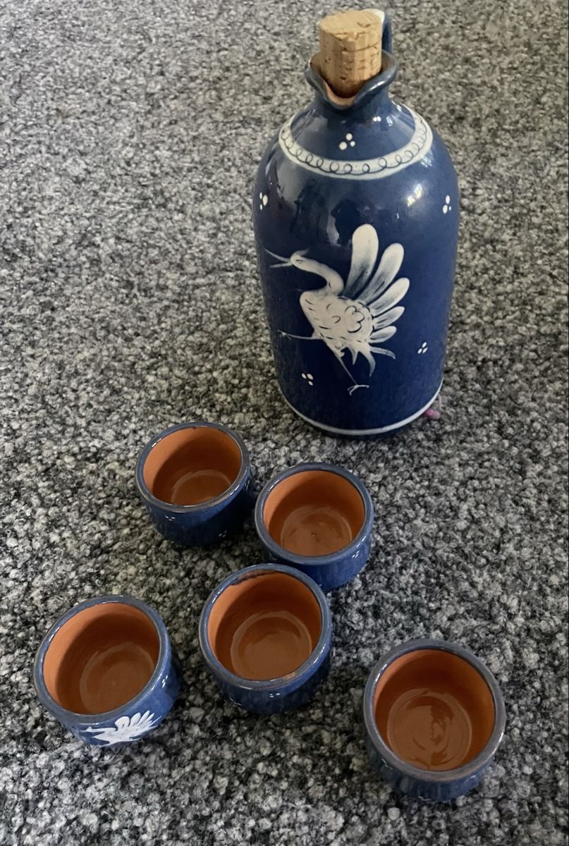 Altro: Flasche mit4 Schnapsgläsern blau mit Kranichmotiv – Nuovo (secondo la descrizione) da Au ZH venduto da Jaggy4
