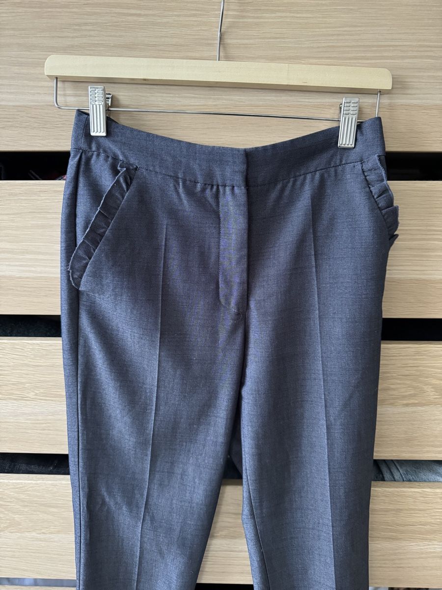 Zara Hosen: Zara navy suit trousers xs – Gebraucht aus Zürich von Lovelyperfumes 1