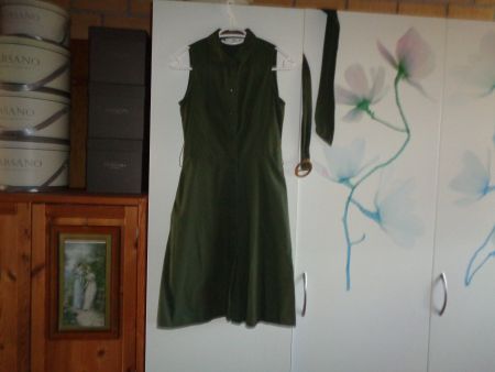 *** Baumwoll Kleid mit Taschen und Gurt *** / von Mango