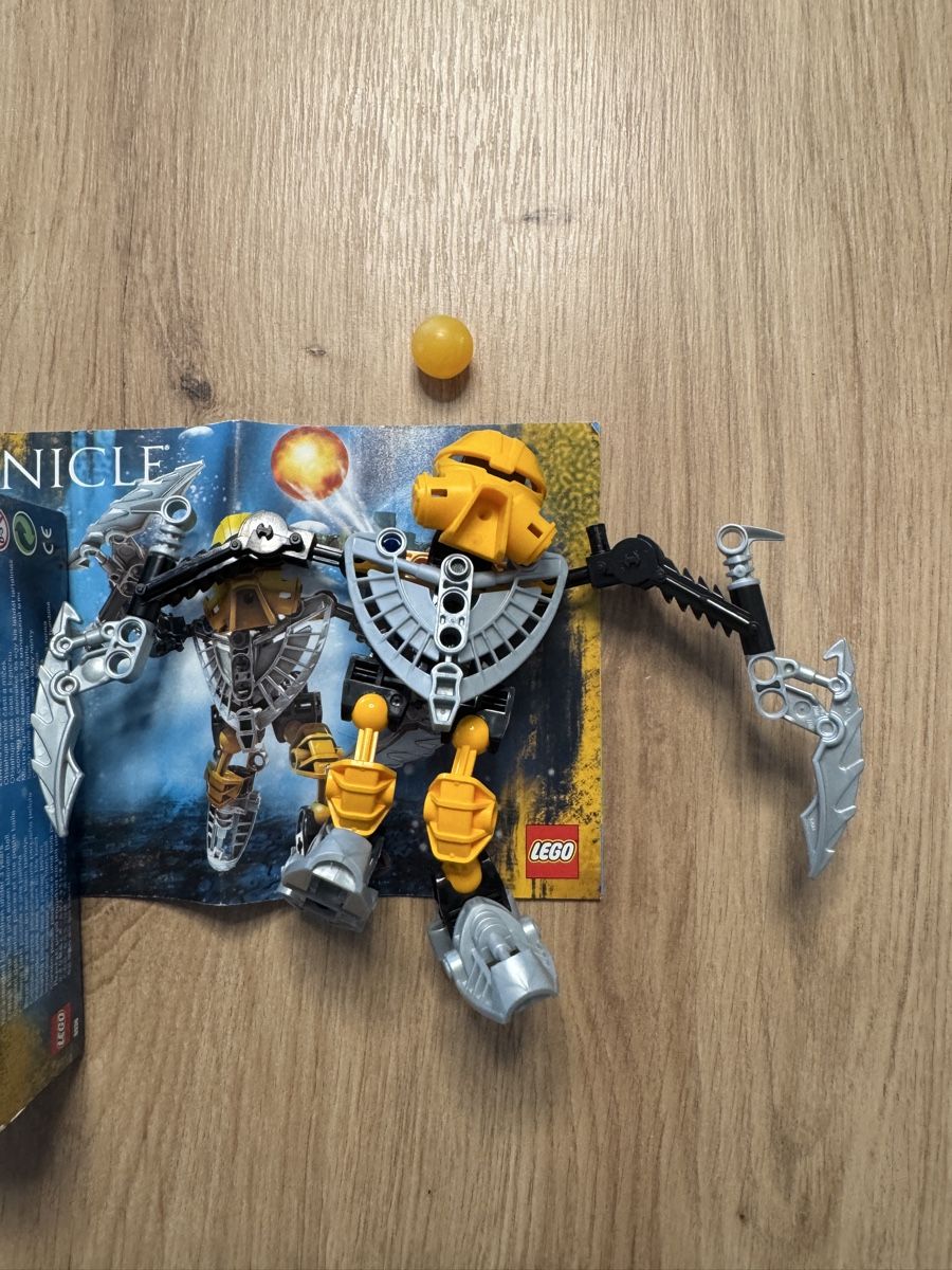Lego Jouets: LEGO Bionicle Dekar 7-16 8930 gebraucht – D'occasion à Biberist par etesummer 4