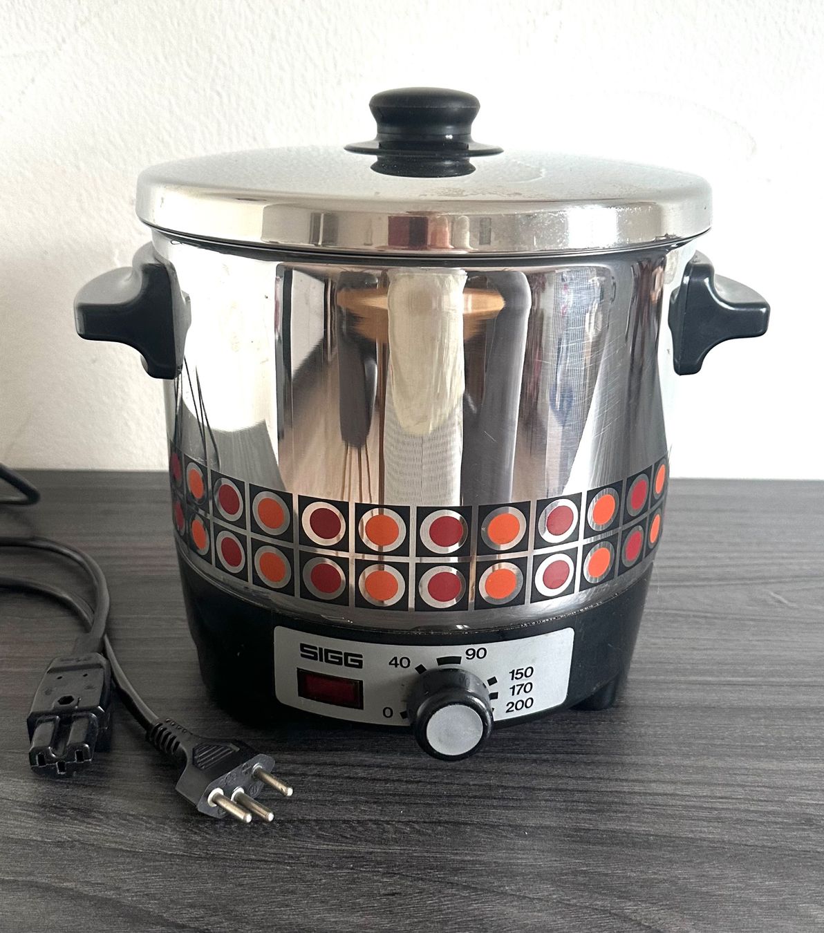 Sigg Padelle: Fritteuse SIGG vintage – Usato da Zürich venduto da brazerola