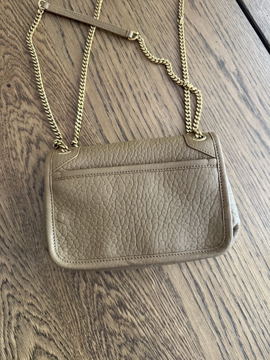 Saint Laurent Borse da donna: Saint Laurent mini niki neuf – Nuovo (secondo la descrizione) da Genève venduto da luc_5q8p 1