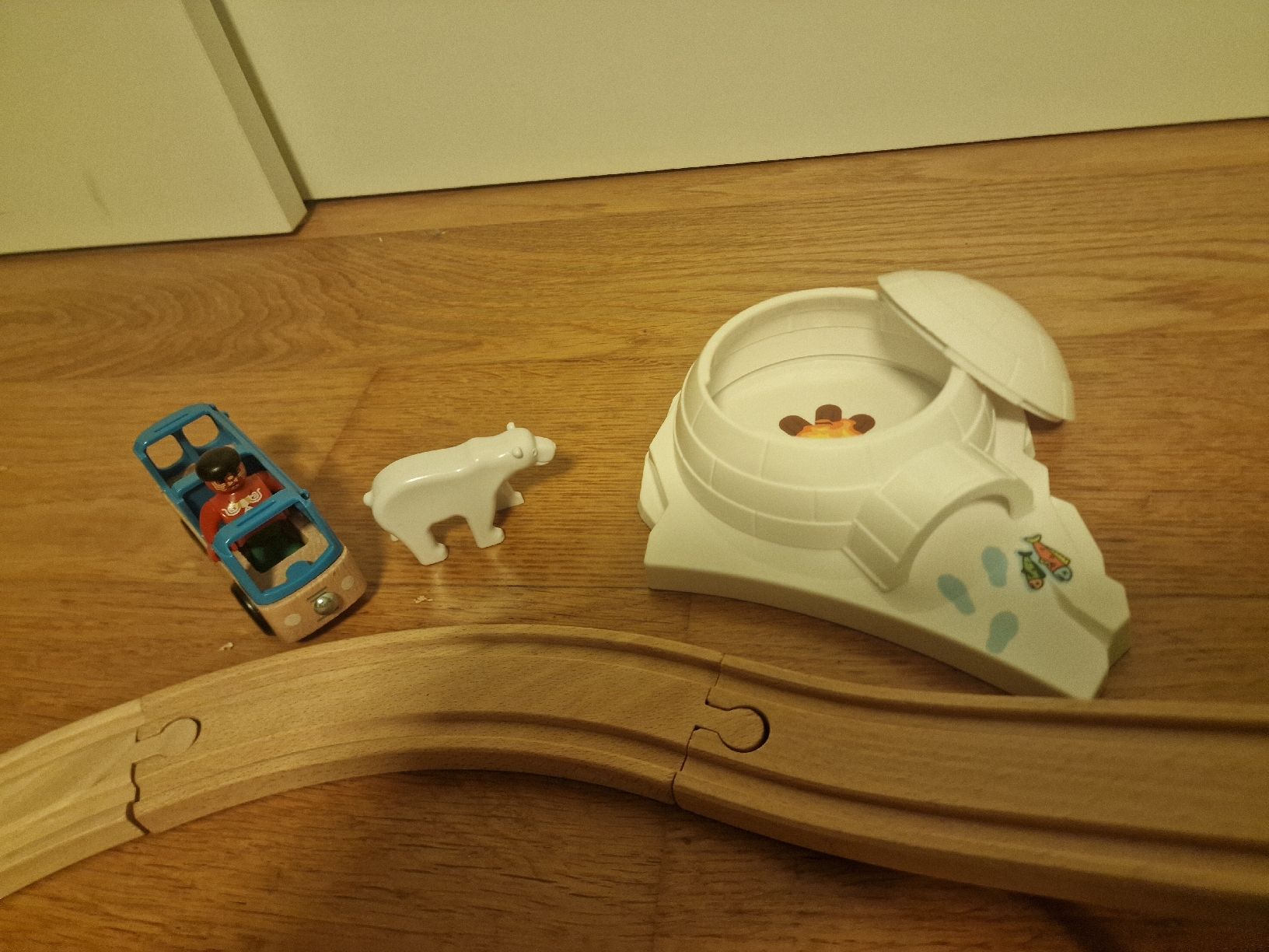 Giocattoli: Playtive Junior Eisenbahn-Set Weltreise – Usato da Uetikon am See venduto da Walkingtothemoon 2