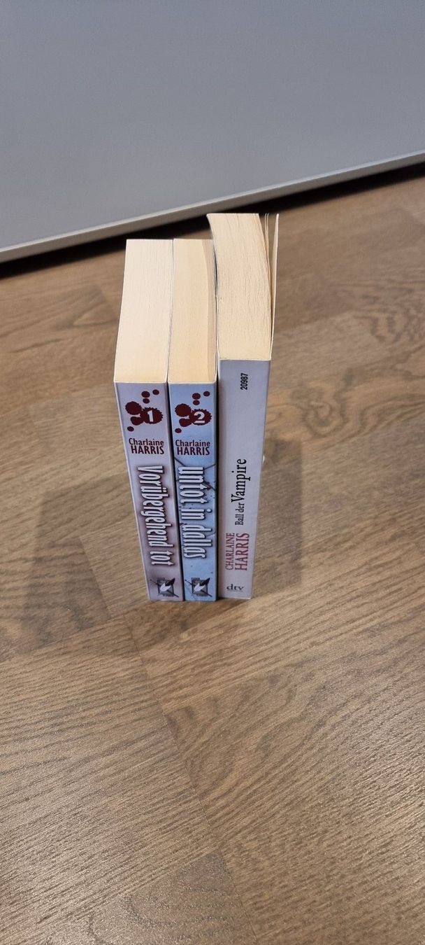 Libri: Sookie Stackhouse 1,2 und 6 -  Charlaine Harris – Usato da Hinterforst venduto da impatiently 2
