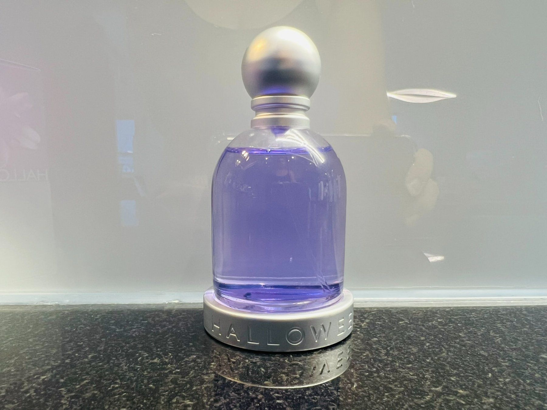 Profumi & Eau de Toilette: Halloween 1 Stk. – Nuovo e nell'imballaggio originale da Emmen venduto da IMV-Liquidationen 1
