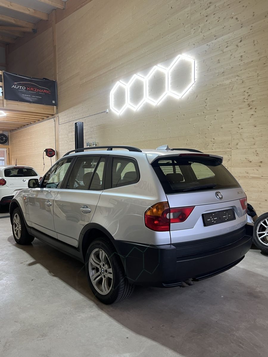 BMW Automobili: Bmw x3 3.0d Automat  – Usato da Thayngen venduto da Kevin1505 1