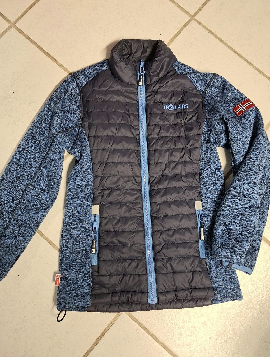 Trollkids Giacche: Übergangsjacke Trollkids Gr. 140 – Usato da Safnern venduto da Brionne
