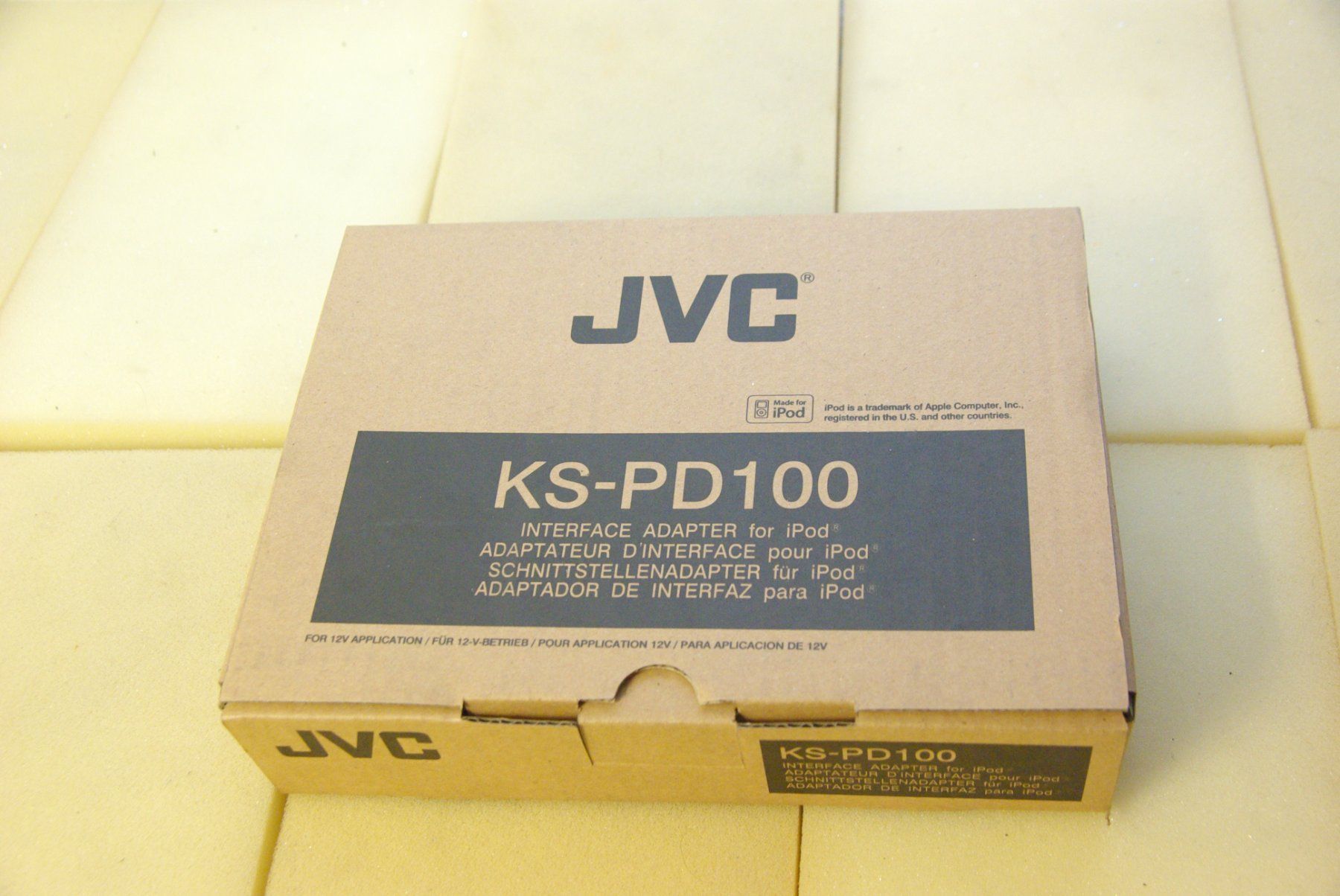 JVC Radios: JVC KS-PD100 Interface Adapter for iPOD – Neu und originalverpackt aus Herisau von Cevianer1844