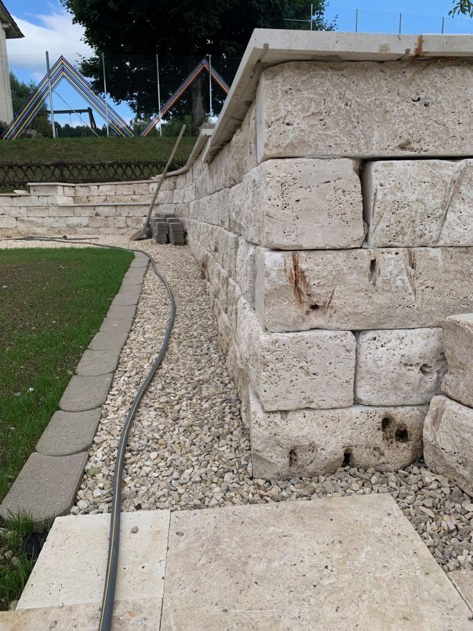 Rivestimenti per pavimenti: Gartenplatten Naturstein TRAVERTIN HELL antik getrommelt 3cm – Nuovo (secondo la descrizione) da Thalwil venduto da Qualitaetdesign 7
