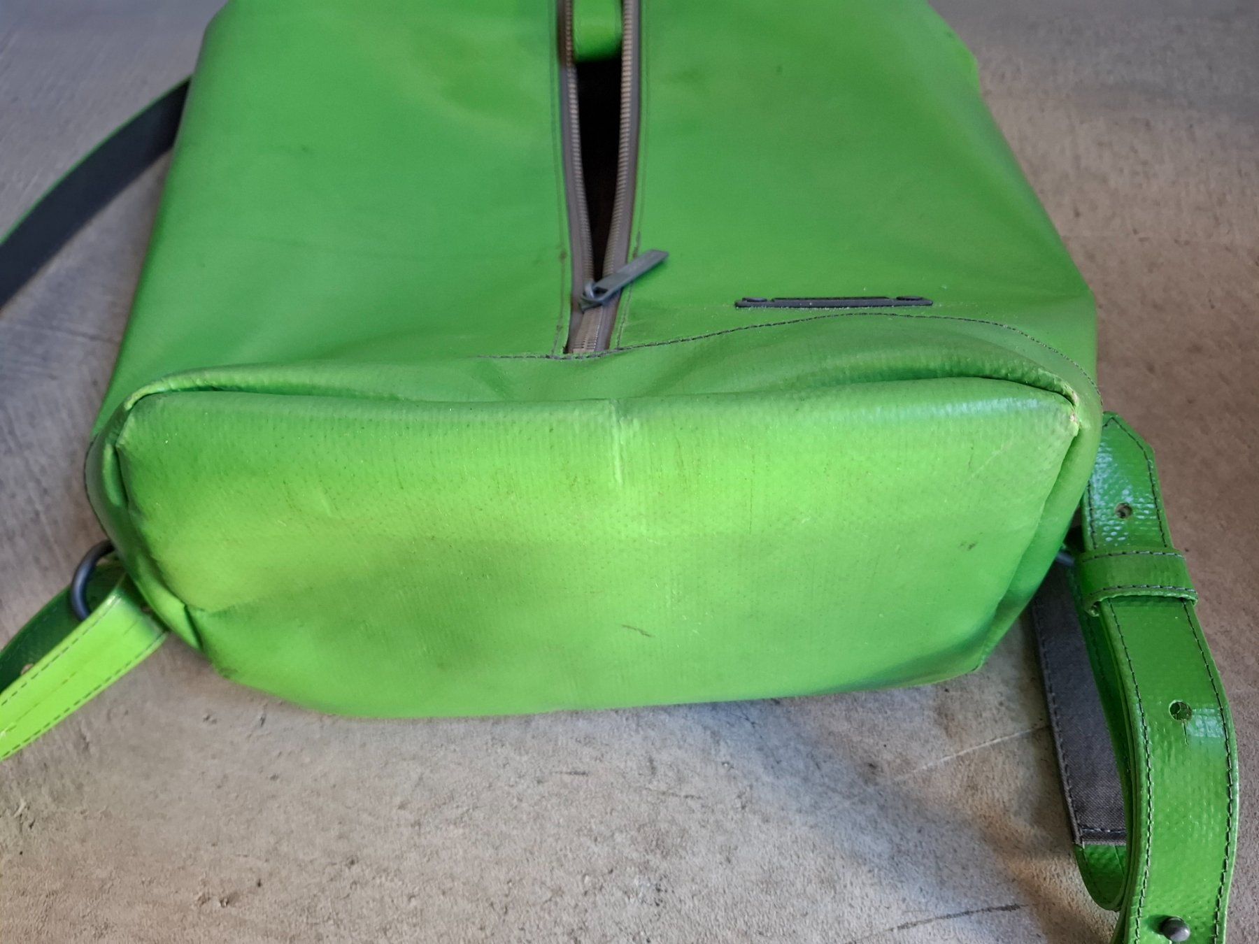 Freitag Zaini: Freitag Rucksack Woolf – Usato da Richterswil venduto da Nayli96 2