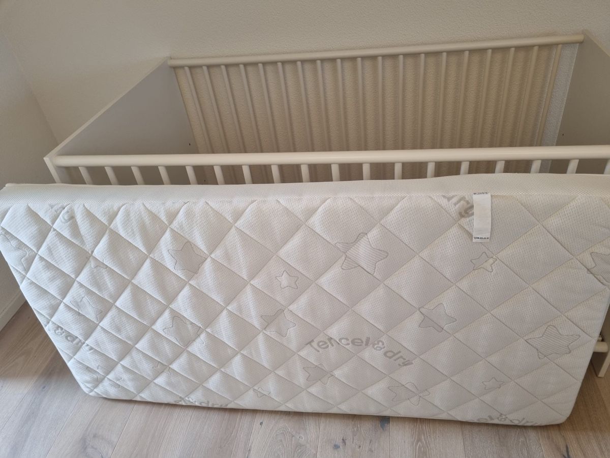 Letti: Babybett inklusive Matratze – Usato da Aadorf venduto da swordfish86 5