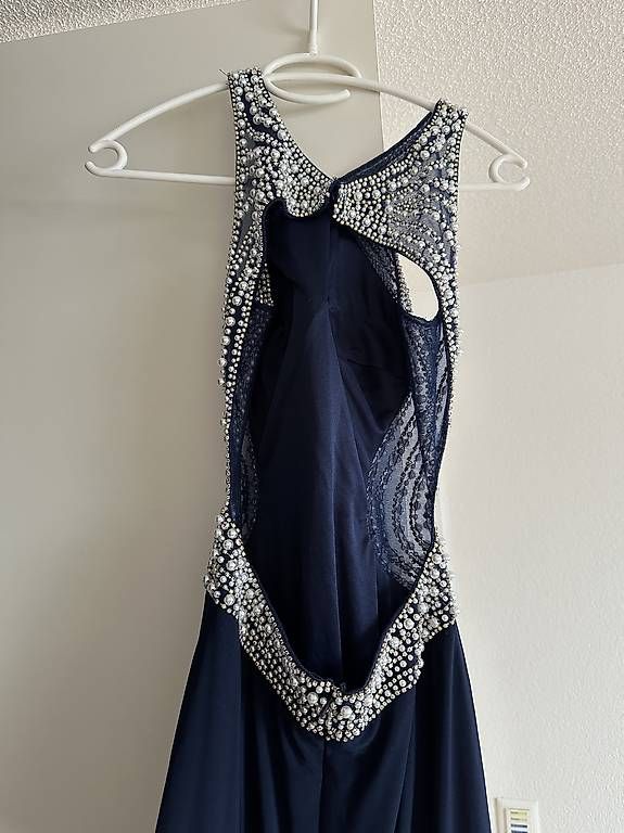 Vestiti: Luxuar Abendkleid Grösse 32 – Usato da Märstetten venduto da vankev 2