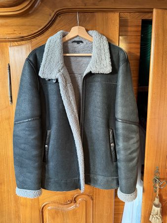 Yves Lederjacke mit Lammfell