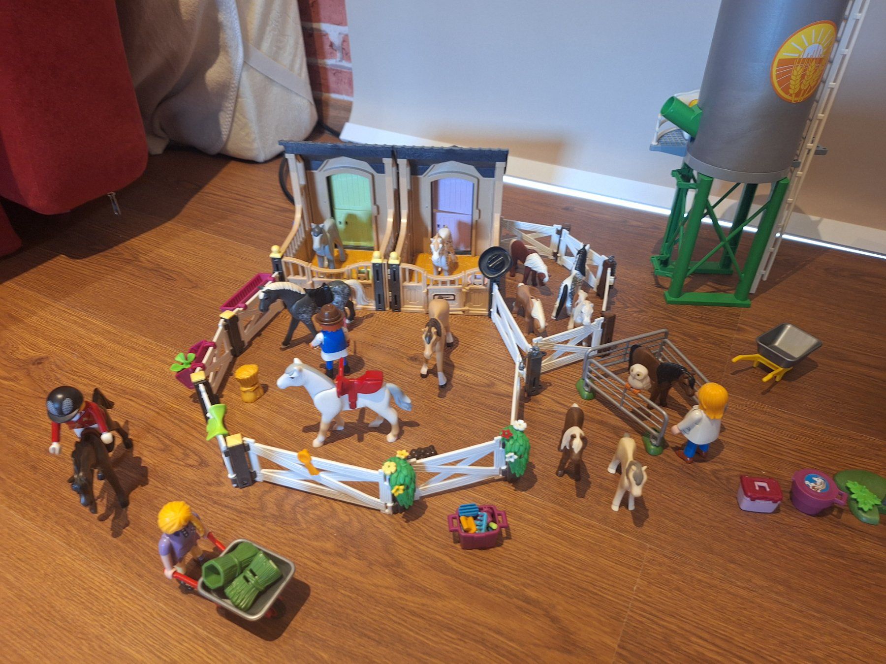 Playmobil Giocattoli: Playmobil Pferde- und Bauernhof – Usato da Bazenheid venduto da zege 3