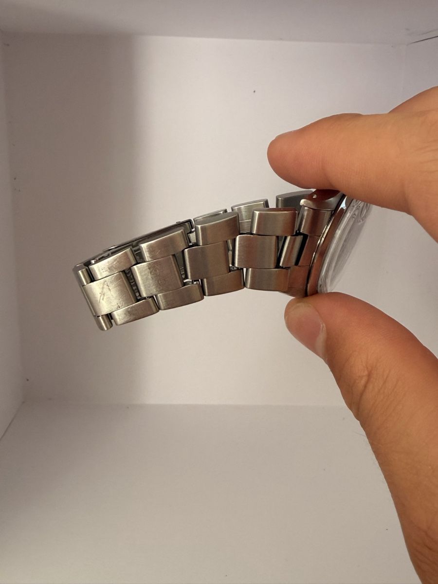 Rolex Montres: Rolex 1500 révisé avec certificat  – D'occasion à Cornol par swi_bv2w 6