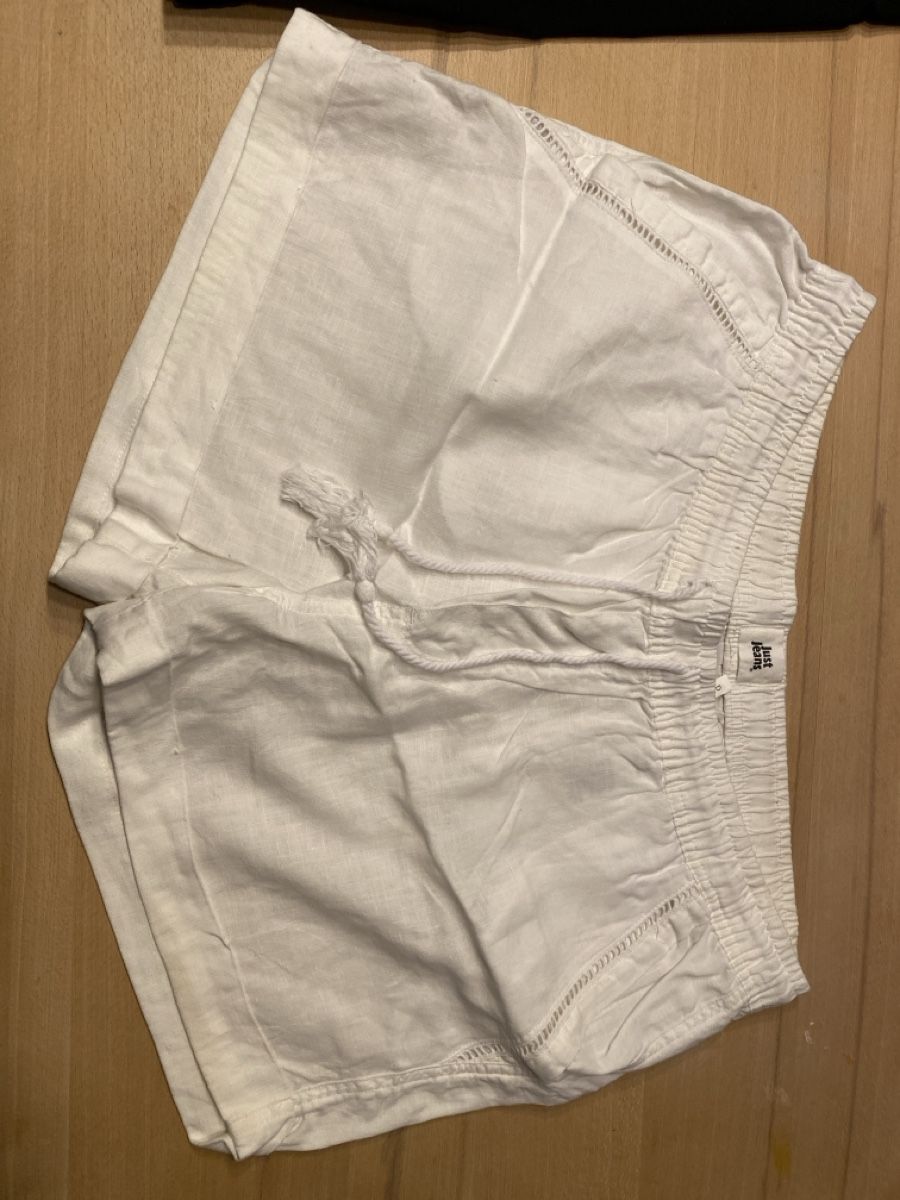 Lotti di vestiti: Kurze Umstandshosen M-L – Usato da Zumikon venduto da Teuchter 1