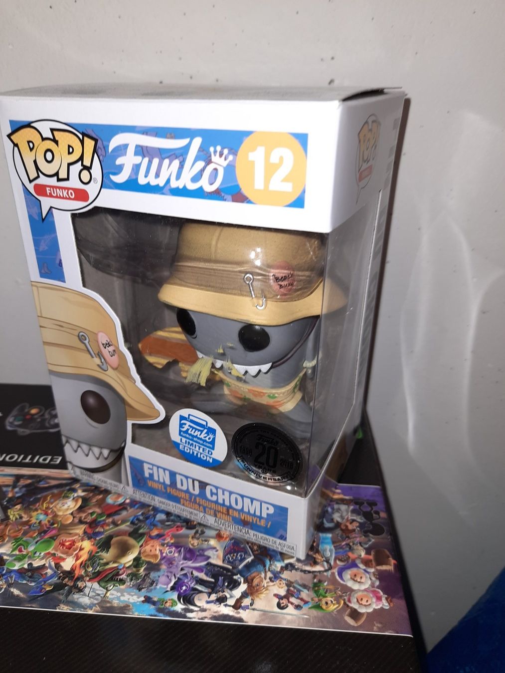 Funko Statuette: Funko POP 12 Fin du chomp Limited Edition – Nuovo e nell'imballaggio originale da Ebmatingen venduto da RetroVans