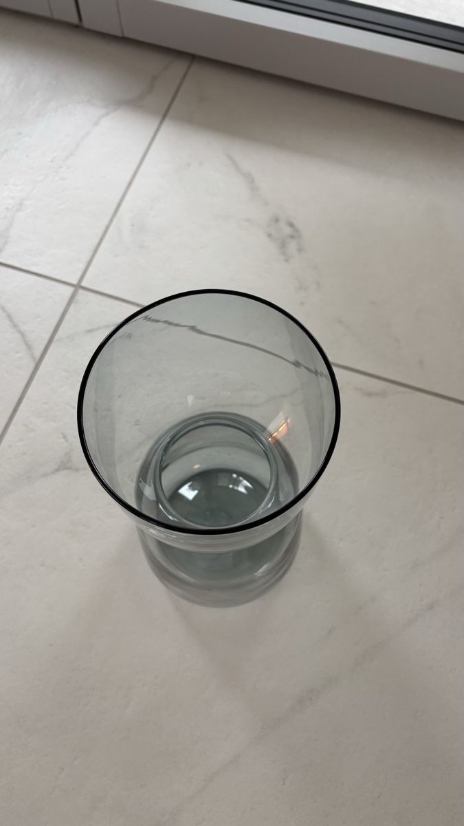 Ikea Vasi & Recipienti: Vase grau Ikea – Usato da Seengen venduto da sa_land 2