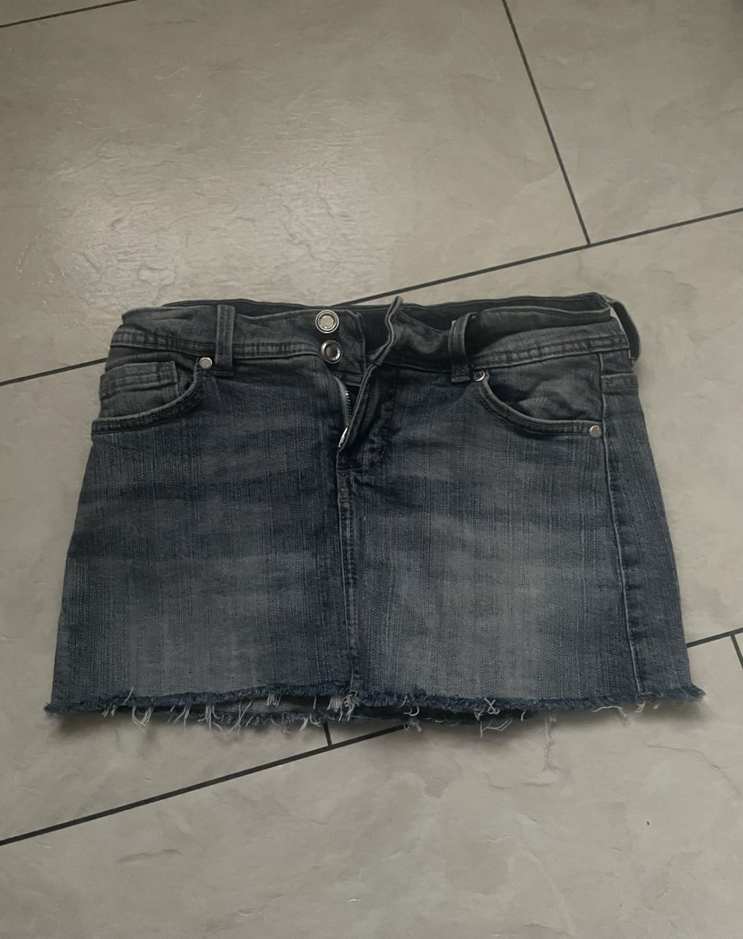 Gonne: denim skirt – Usato da Uetikon am See venduto da m1384