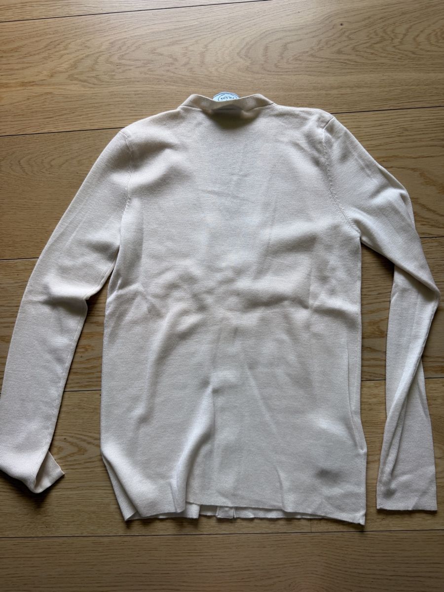 Prada Giacche: Prada Strickjacke – Usato da Zürich venduto da cha_y9x8 2