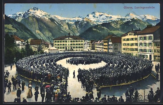 Cartoline postali: Glarus, Landsgemeinde mit Bergpanorama – Usato da Berlin venduto da bartko-reher