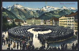 Glarus, Landsgemeinde mit Bergpanorama