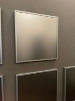 Quadratischer Ausstellungs-Bildschirm mit Android OS