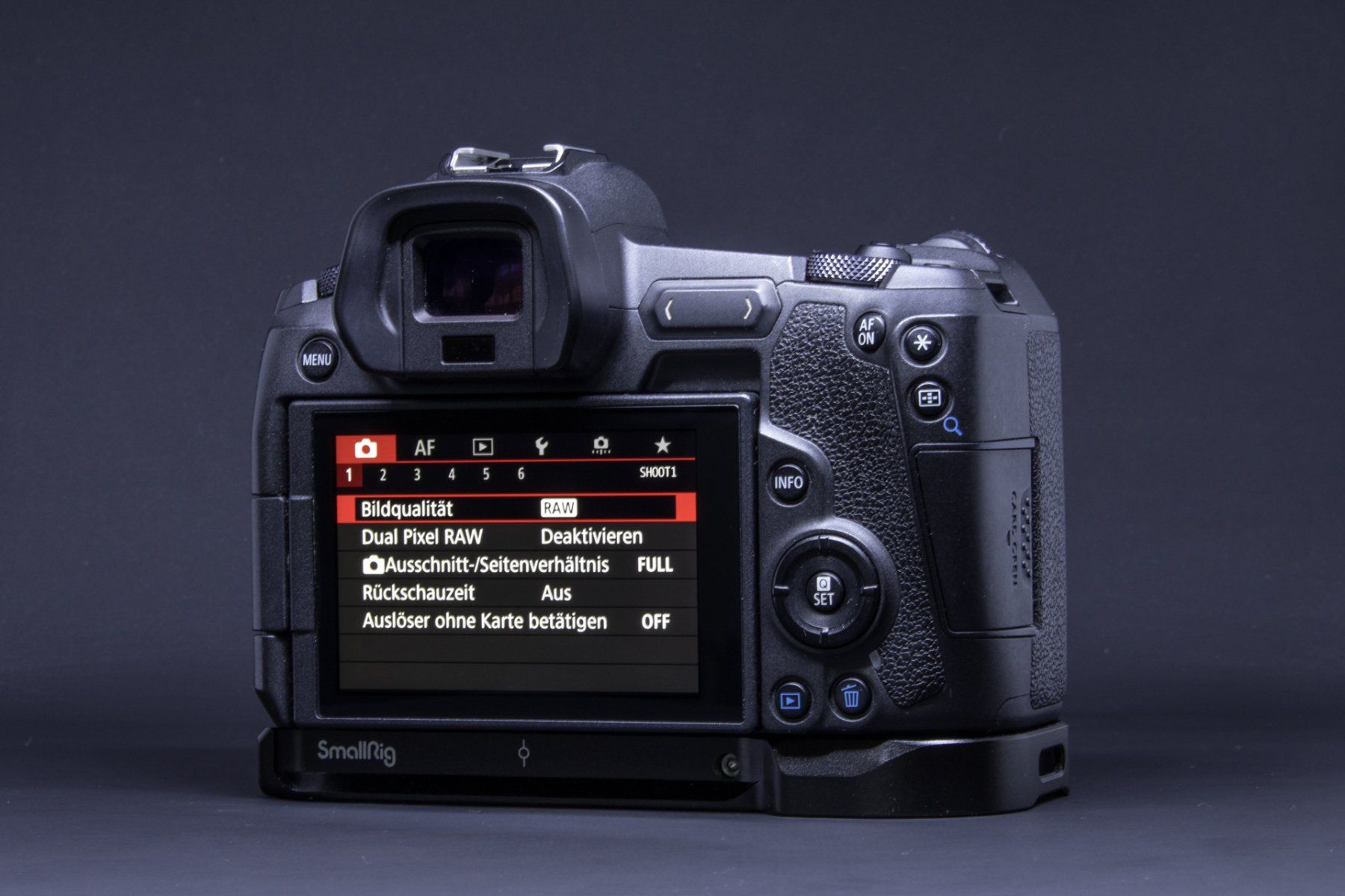 Canon Fotocamera: Canon EOS R mit SmallRig L-Bracket (Top-Zustand) – Usato da Rubigen venduto da Misterxyz 2