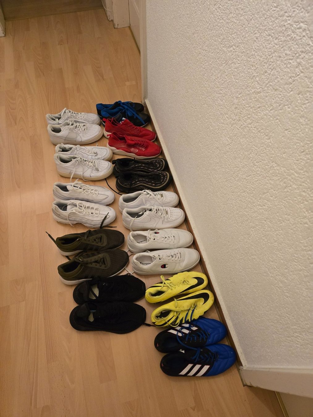 Scarpe per ragazzi: Jungs Turnschuhe – Usato da Zürich venduto da tor_p678 3