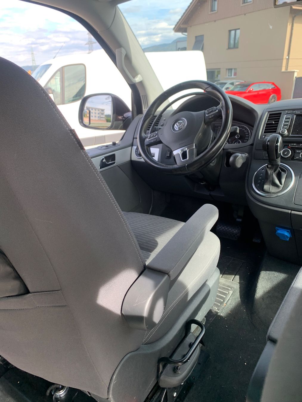 VW Veicoli commerciali: Minibus VW T5 Multi.D 4M. BMT 4x4 – Usato da Bassecourt venduto da R.Tinguely 8