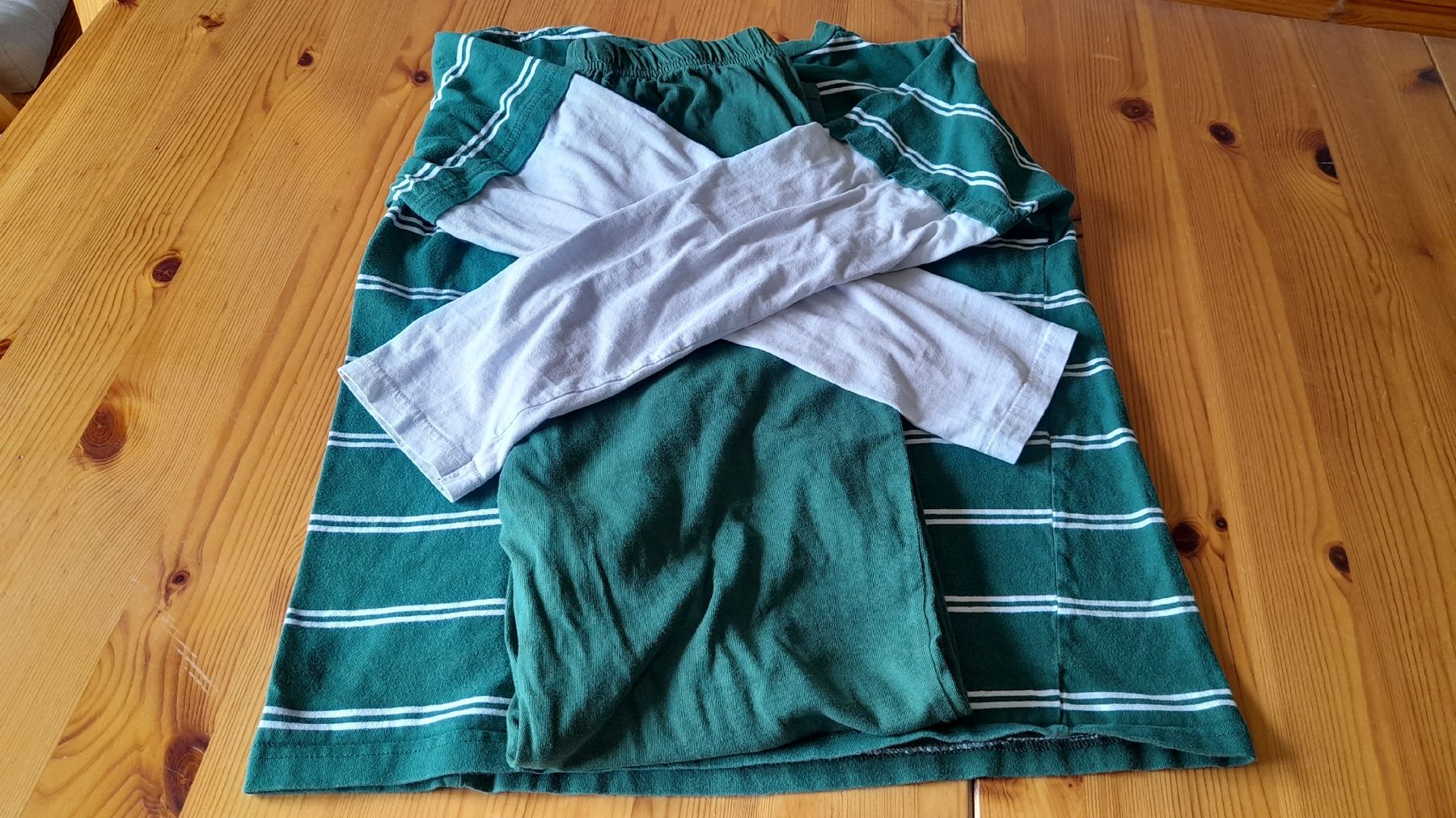 C&A Pigiama & Simili: Pyjama gr. 176 – Usato da Nesslau venduto da Churfirsten08 2