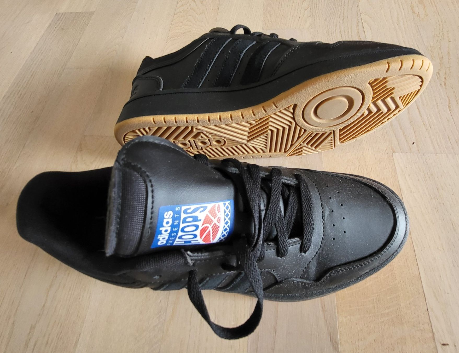 Adidas Scarpe da uomo: Adidas Sneakers Gr 40 2/3 – Nuovo (secondo la descrizione) da Weinfelden venduto da Zebi22 3