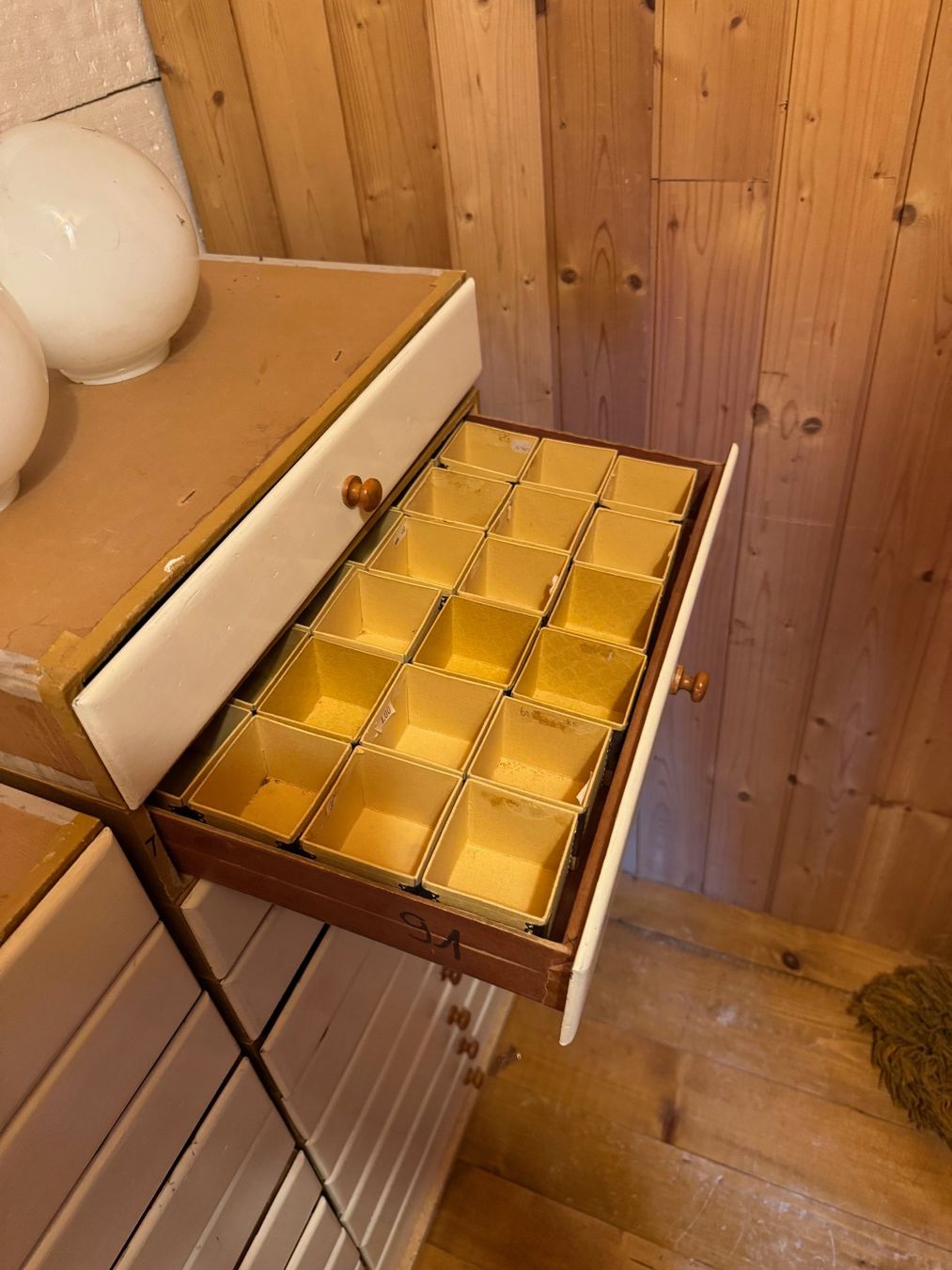 Cassettiere: Schubladenstock 19 Einzelelemente – Usato da Boll venduto da Simpbon 2