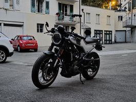 Husqvarna Vitpilen 401 frisch ab Service und MFK
