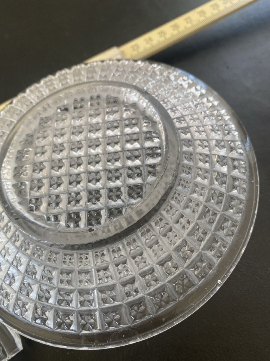 Gläser: Antike Kristall Zuckerdose mit Deckel und Teller. – Gebraucht aus Flawil von IrisK010203 4