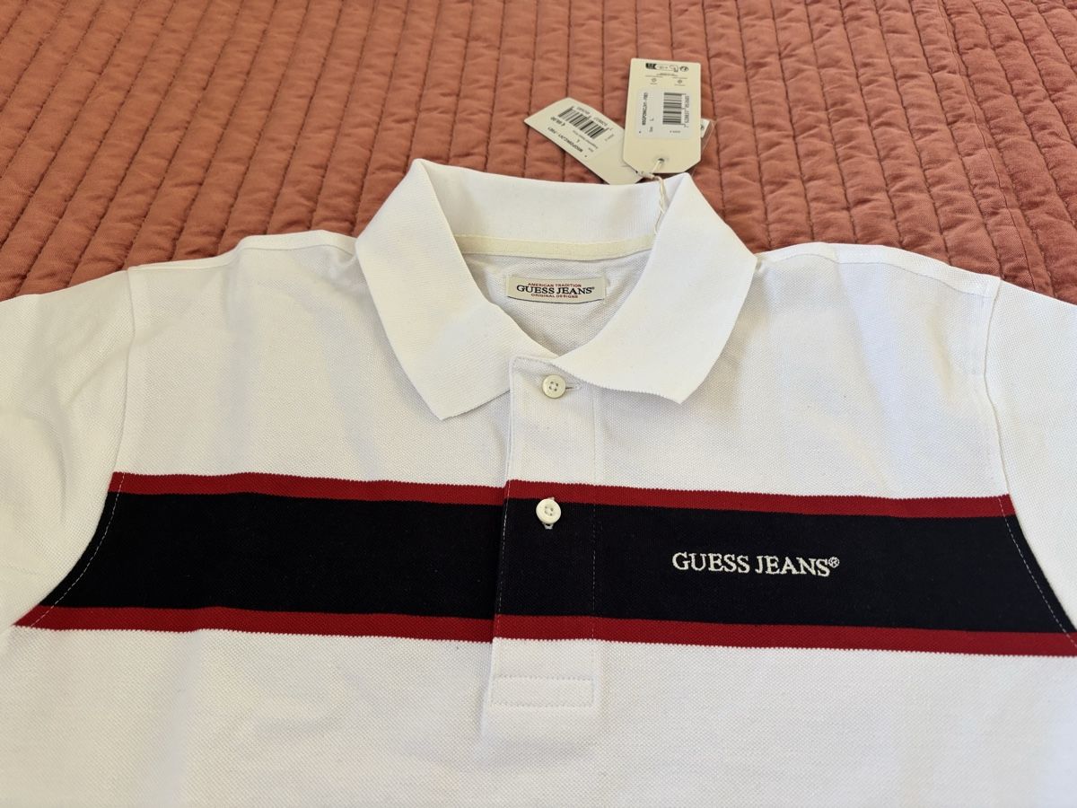 Guess Polos: Polo GUESS – Neuf avec emballage d'origine à Corpataux par seniz 1