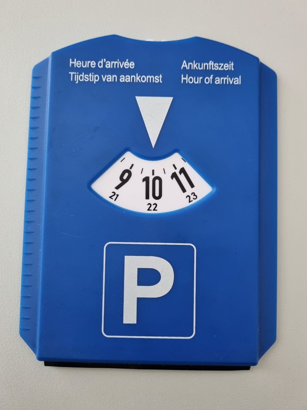 Tutti gli attrezzi: Auto Parkscheibe - Eiskratzer - Einkaufswagenjeton – Nuovo (secondo la descrizione) da Nottwil venduto da Janny77