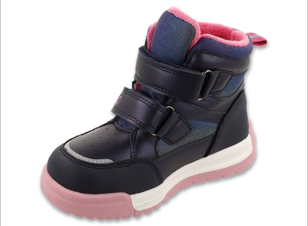 Scarpe per ragazze: Winterstiefel, Gr. 29, Schwarz/Rosa - Neu! – Nuovo e nell'imballaggio originale da Flumenthal venduto da Krajan 1