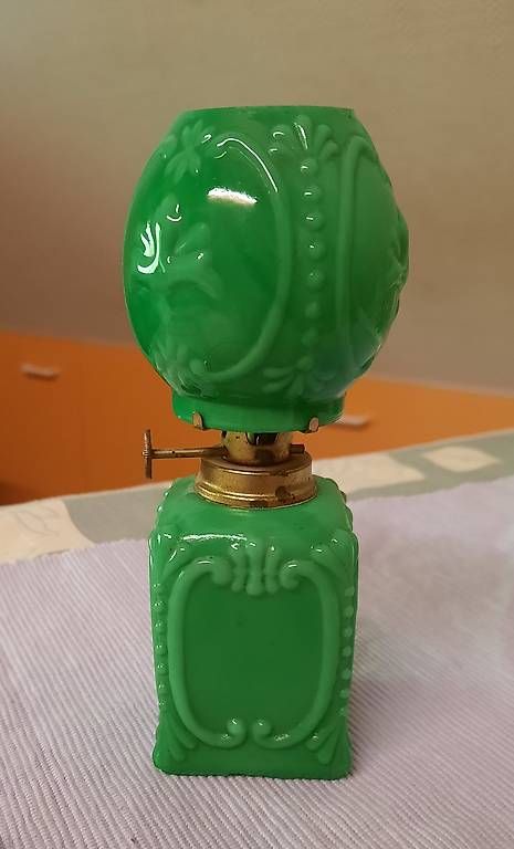 Lampade: Antike Petrollampe – Usato da Giswil venduto da aethra 3